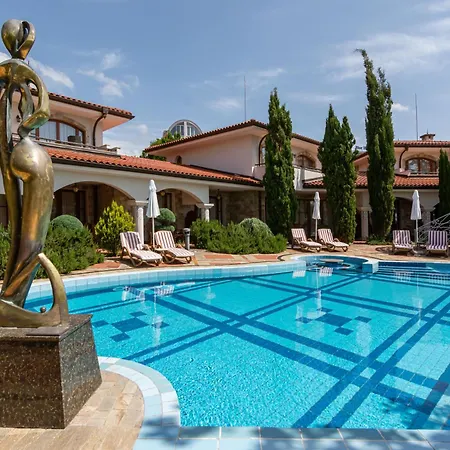 Helena Vip And * サニービーチ