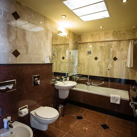 Helena Vip And * サニービーチ