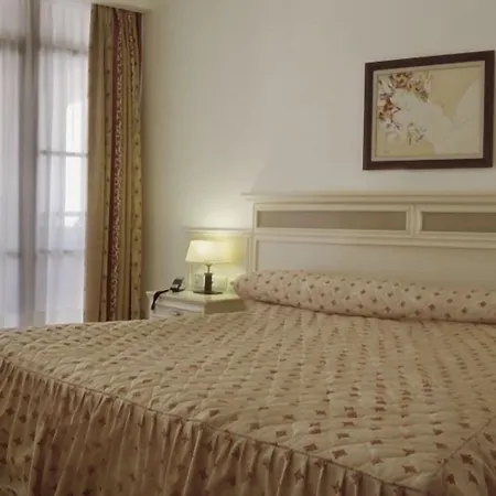 Villa Helena Vip And *