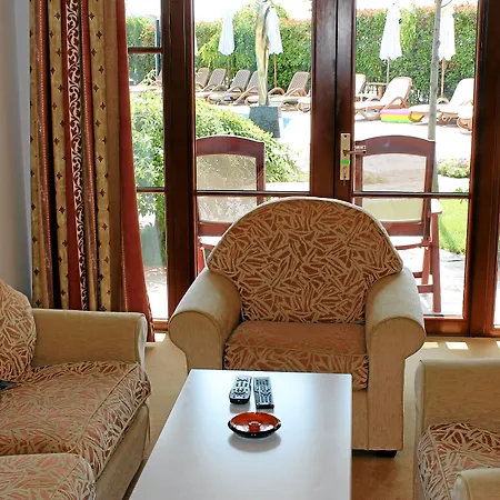 Helena Vip And Villa Napospart