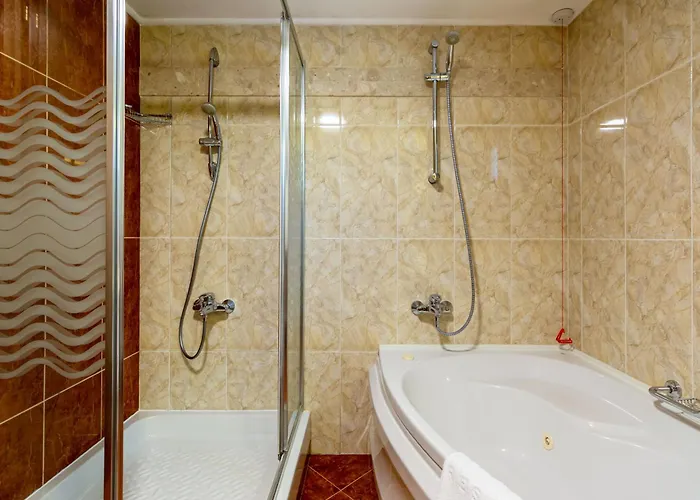 Helena Vip And Slantschew brjag