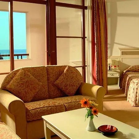 Helena Vip And * Slăntjev Brjag