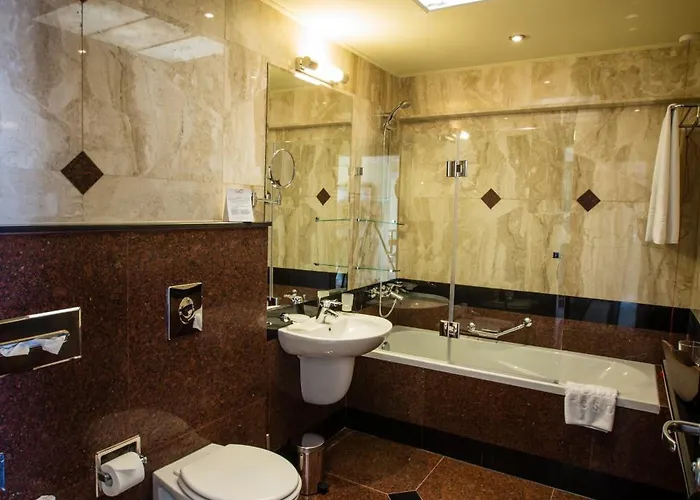 Helena Vip And * Слънчев бряг