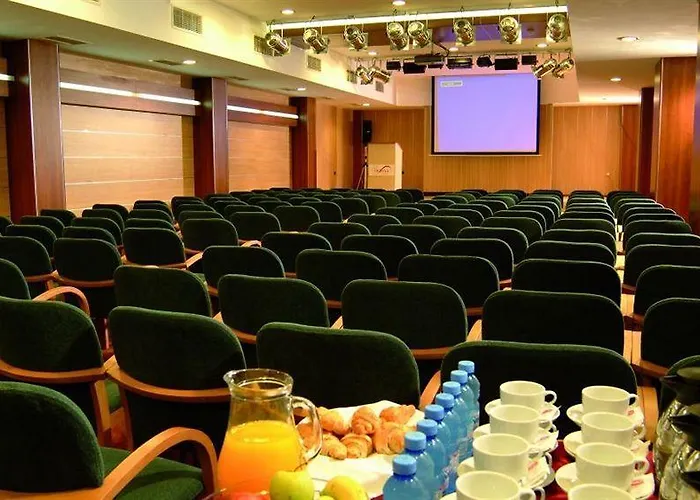 Helena Vip And Луксозна вила *